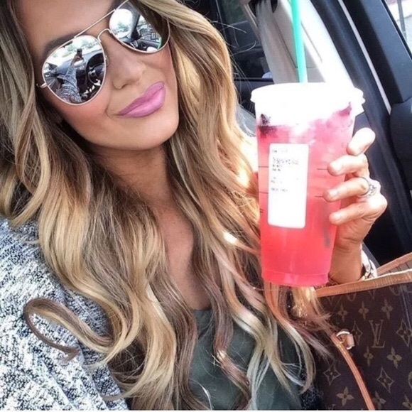 Mirrored Silver Aviator Sunglasses - Picture 3 of 5